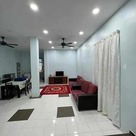 Beratastay @ Segamat Exterior photo